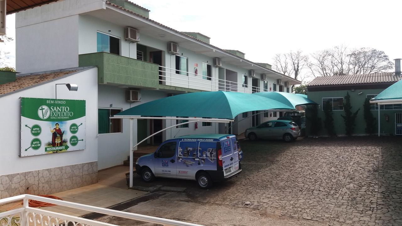 Hotel Santo Expedito อิยุย ภายนอก รูปภาพ